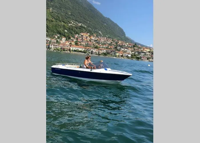 Διαμέρισμα 5-1 Of 11 In An Exclusive By Italian Tremezzo