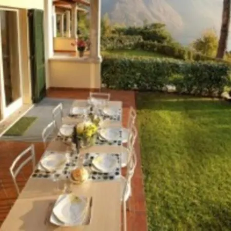 5-1 Of 11 In An Exclusive By Italian * Tremezzo