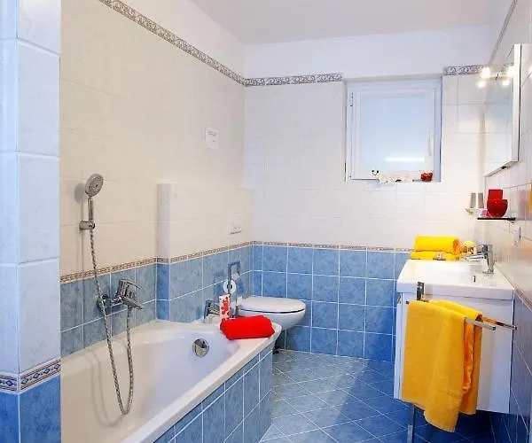 5-1 Of 11 In An Exclusive By Italian 아파트 트레메쪼